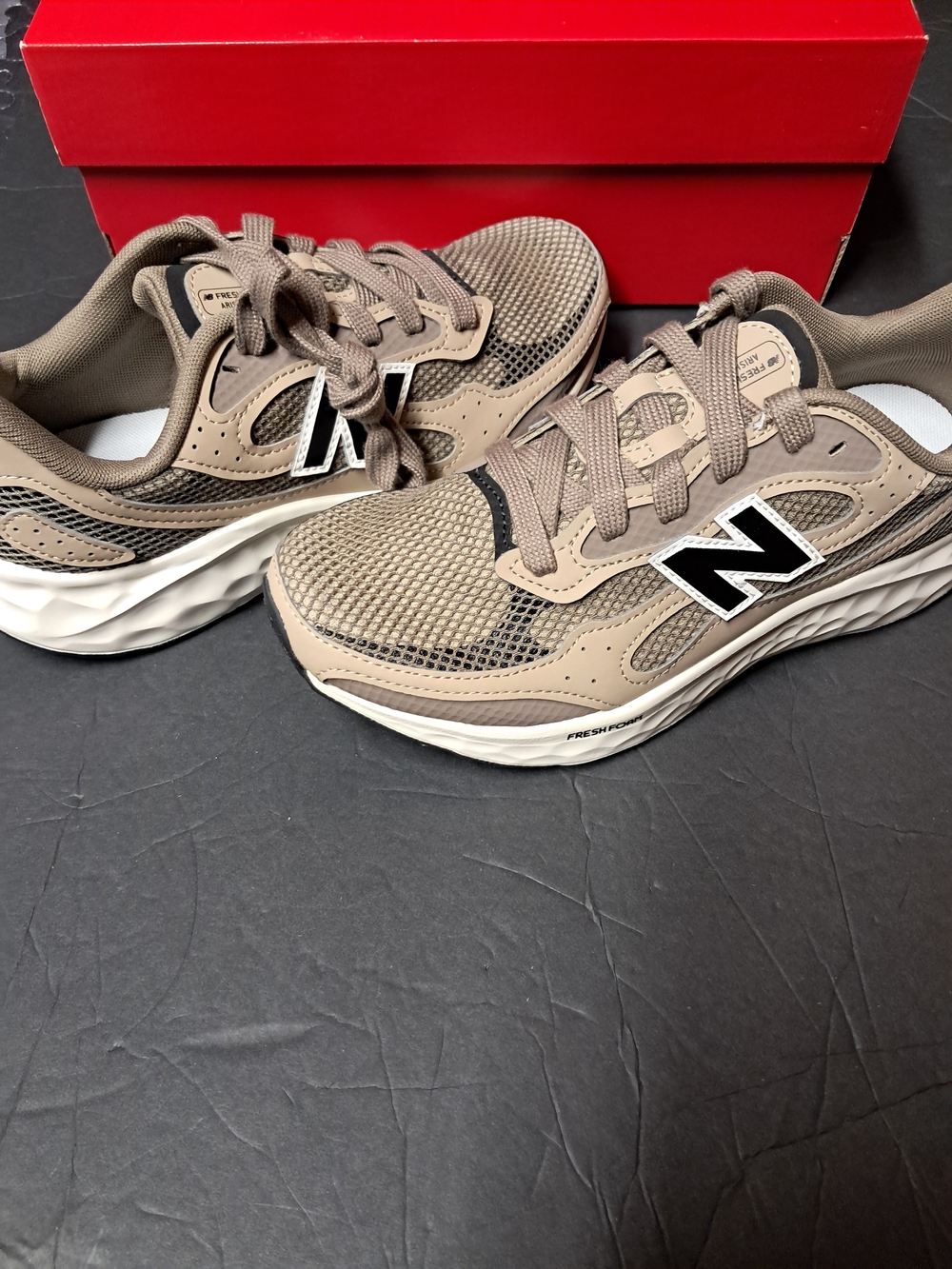 New Balance Womens Fresh Foam Arishi Running Shoes